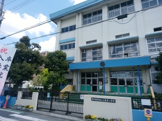 区立亀青小学校