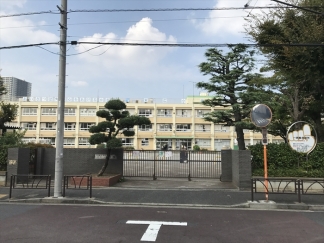 区立末広小学校