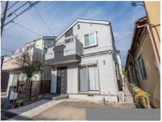 自慢の2階建て　ルーフバルコニー付♪